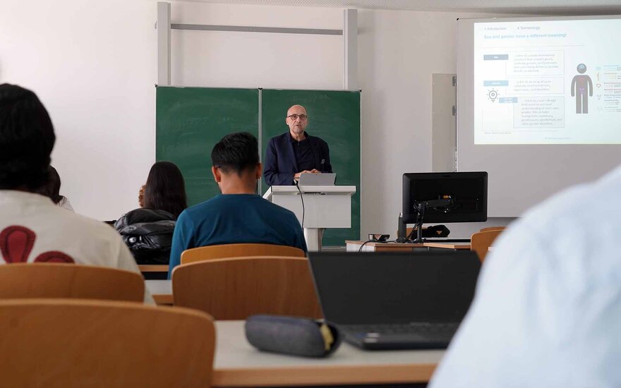 Vortrag von Prof. Dr. Thomas Lauer bei den Tagen der Vielfalt an der TH Aschaffenburg
