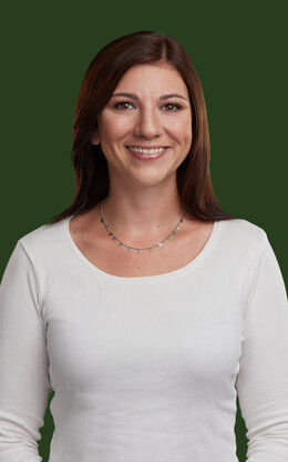 Portrait der Studentin Miriam des Masterstudiengangs Wirtschaftsingenieurwesen