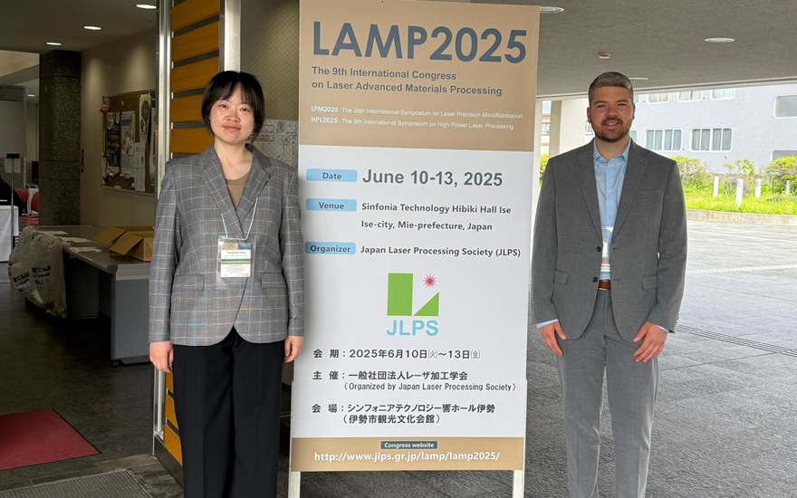Yongting Yang und Daniel Franz auf dem internationalen Kongress "Laser Advanced Materials Processing"